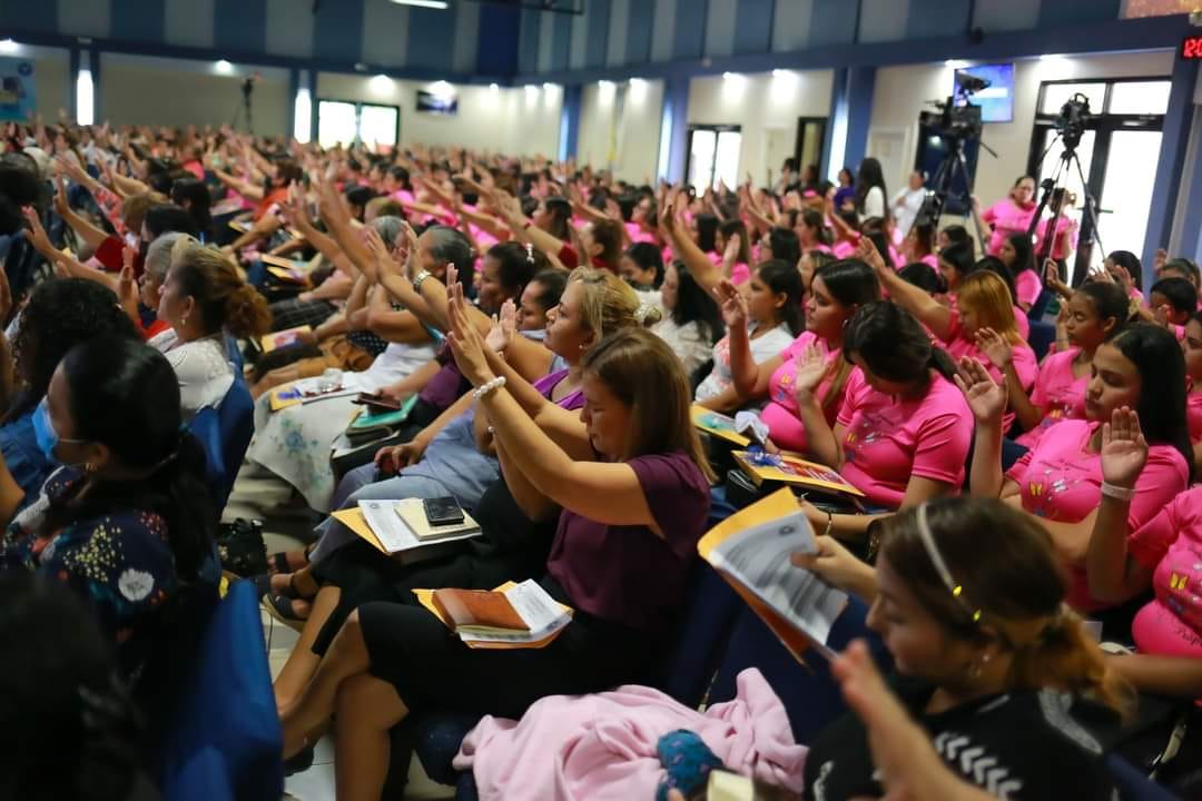 Se realiza presentacion oficial del Certamen Miss Honduras Universo